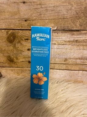New Hawaiian Tropic Weightless Hydration Water Mist face mSPF 30